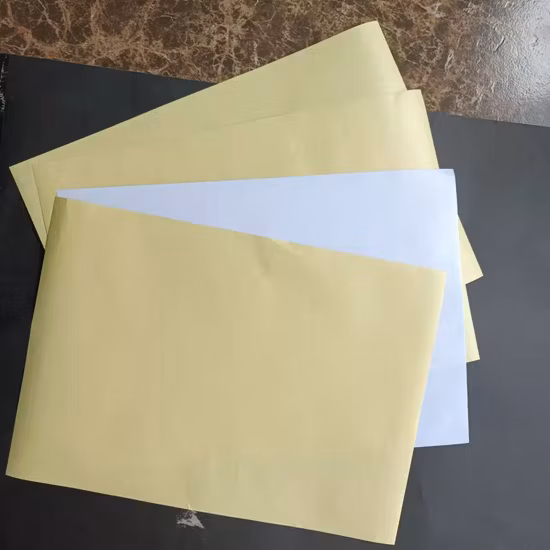Carta di base per adesivi in ​​carta siliconica gialla